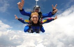 Skydive Wrocław: Skok Spadochronowy We Wrocławiu